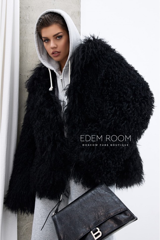 шуба с капюшоном из меха ламы