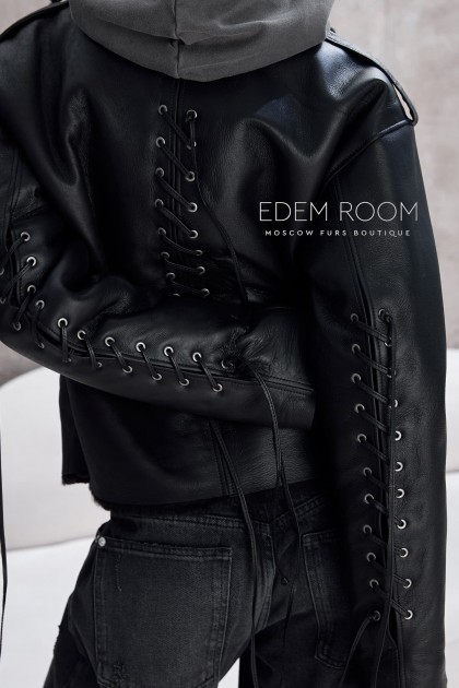 короткая дублёнка со шнуровкой ну рукавах