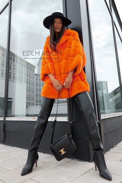 Оранжевая шуба из крекса