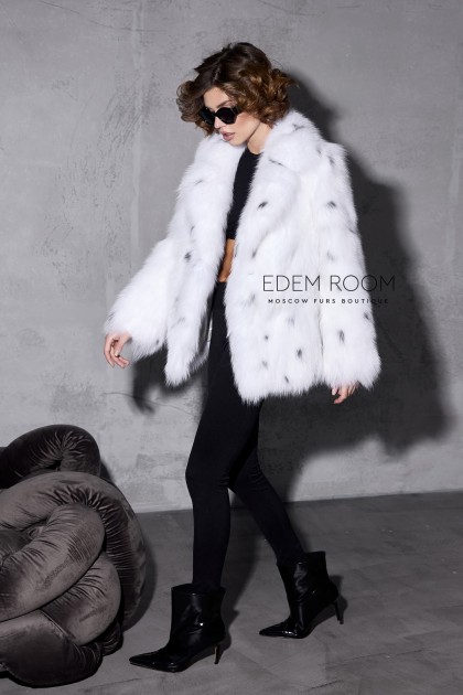 короткая шуба из арктической лисы