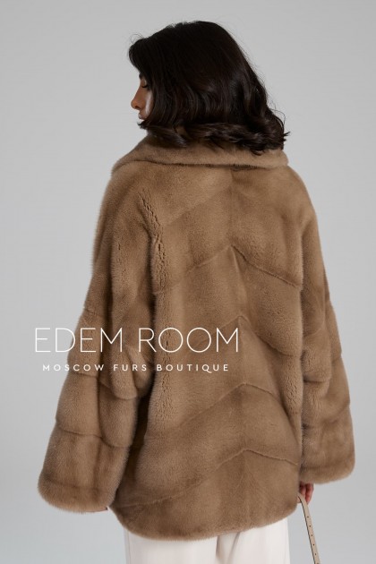 Автоледи из меха норки с воротником