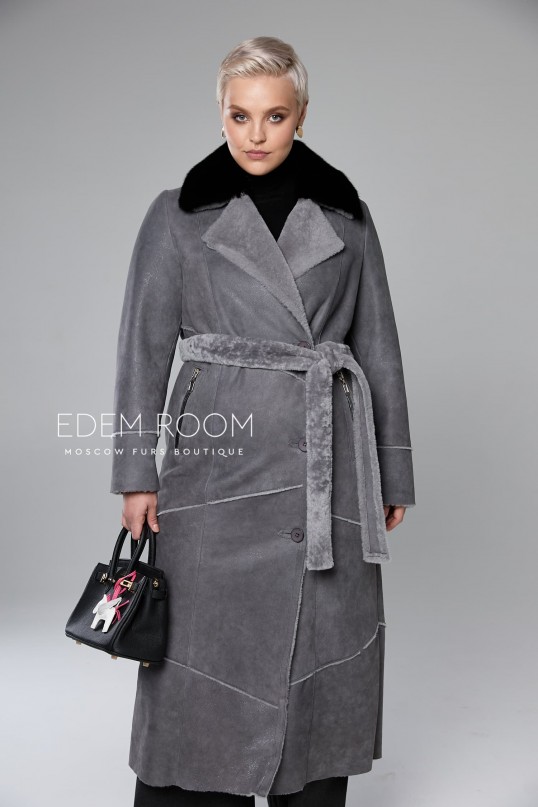 серая дублёнка женская на пуговицах