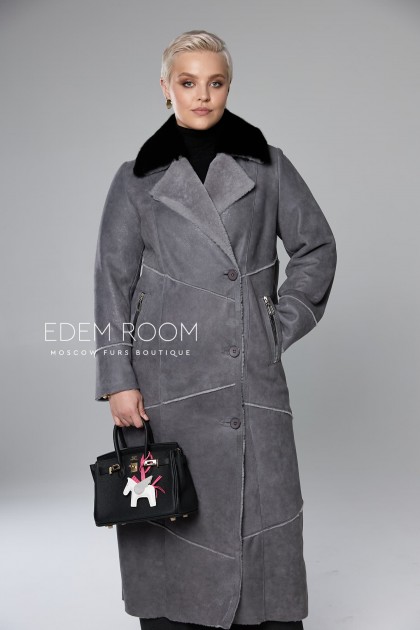 серая дублёнка женская на пуговицах