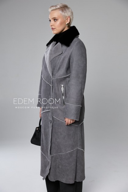 серая дублёнка женская на пуговицах