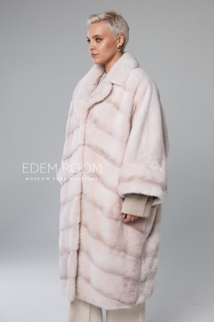 Светлая норковая шуба