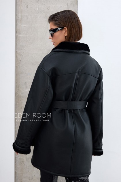 модная дублёнка на запах с поясом