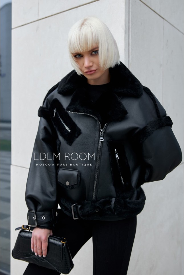 чёрная куртка - дублёнка