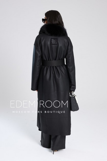 Удлинённая женская дублёнка от Donna Bacconi