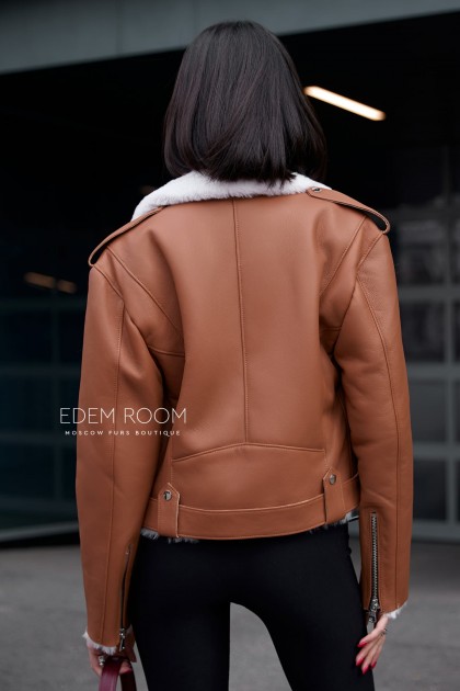 короткая куртка - дублёнка