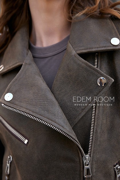 кожаная куртка с ремнём