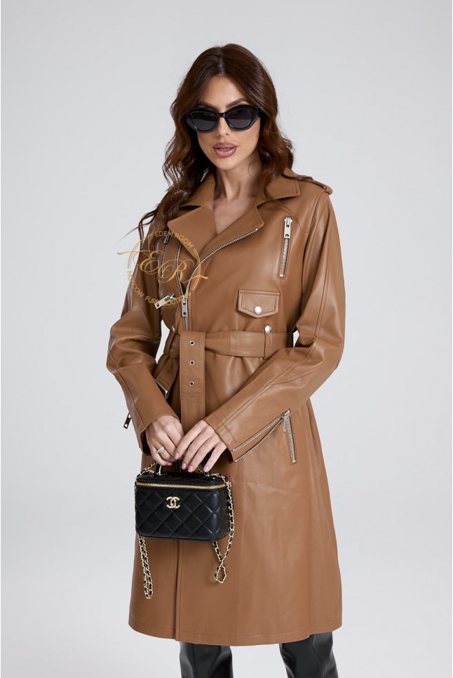 коричневый кожаный плащ