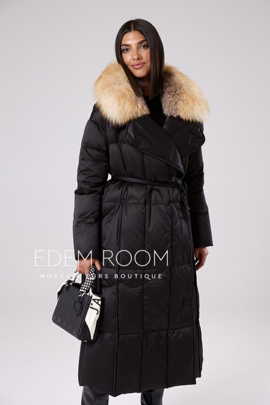 удлинённое пальто на пуху