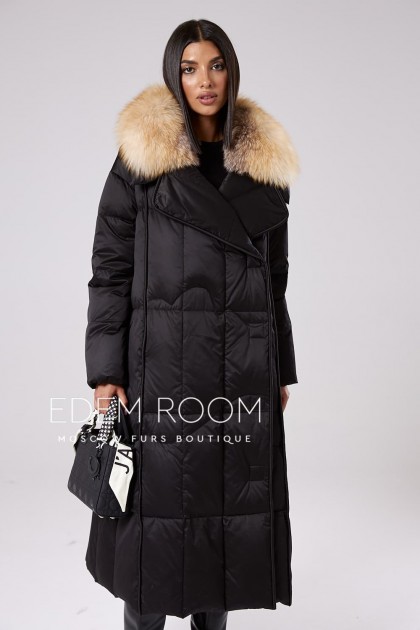 удлинённое пальто на пуху