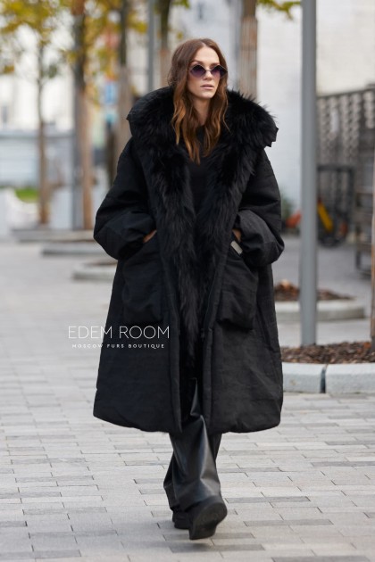 итальянское пуховое пальто с мехом