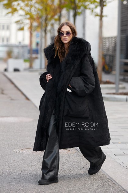 итальянское пуховое пальто с мехом