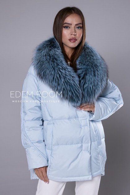 молодёжный пуховик с меховым воротником