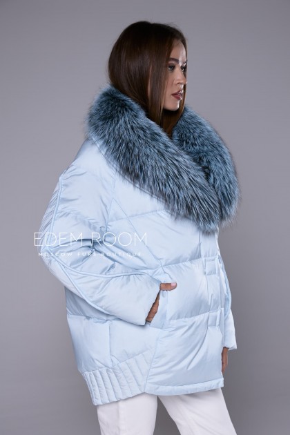 молодёжный пуховик с меховым воротником