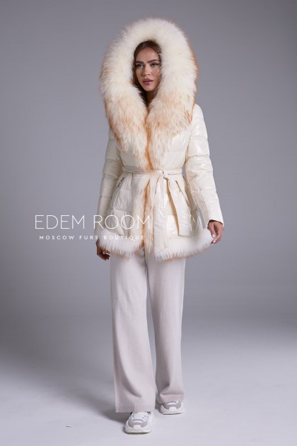 куртка - пуховик с мехом