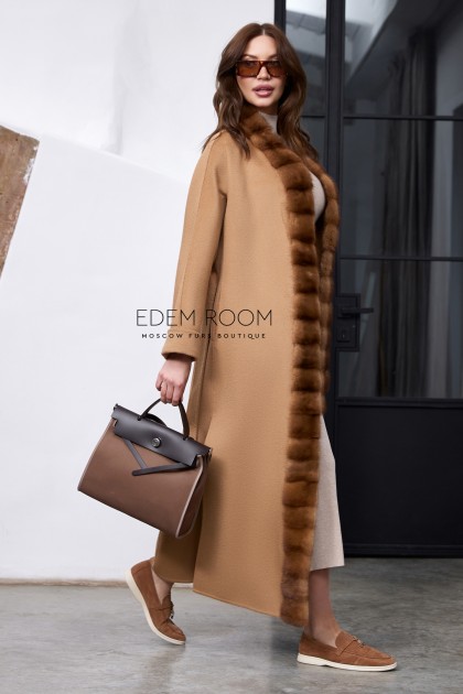 длинное пальто с мехом норки
