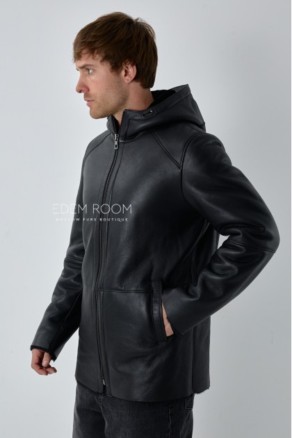 чёрная дублёнка с капюшоном чёрная дублёнка с капюшоном