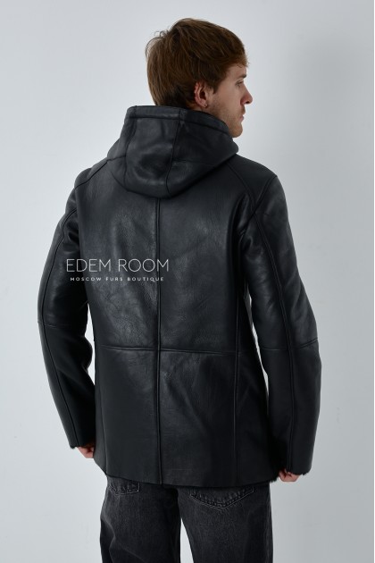 чёрная дублёнка с капюшоном чёрная дублёнка с капюшоном