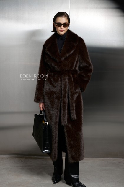 длинная шуба под пояс из искусственного меха 