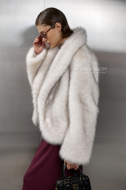 короткая шуба из эко меха