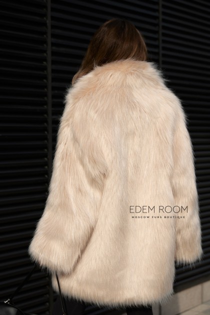 современная шуба из экомеха под лису