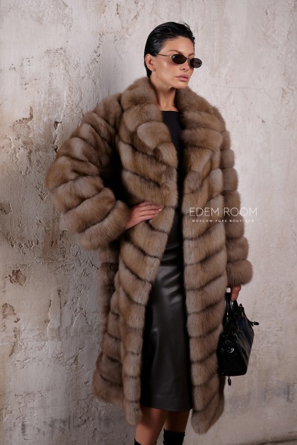 Шуба из куницы ниже колен