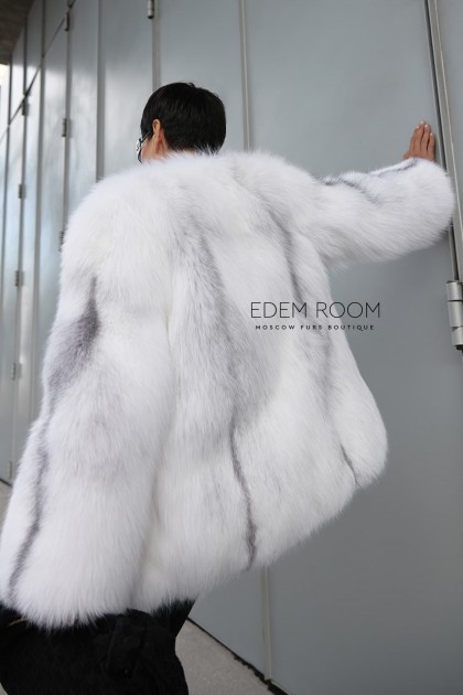 шуба из белой кристовой лисы 