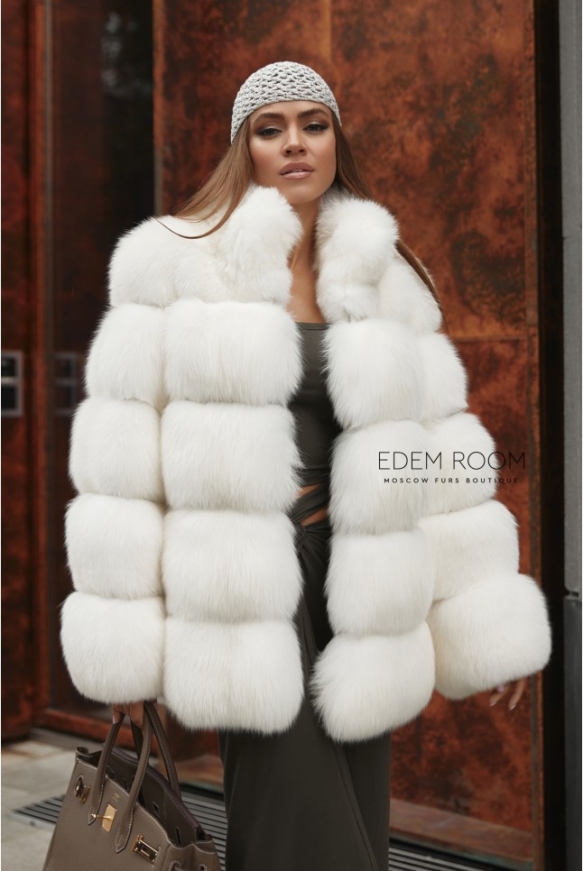белая шуба из лисы
