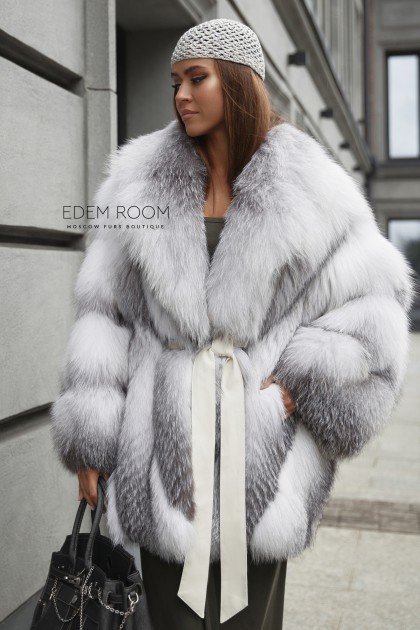шуба - пончо из лисы