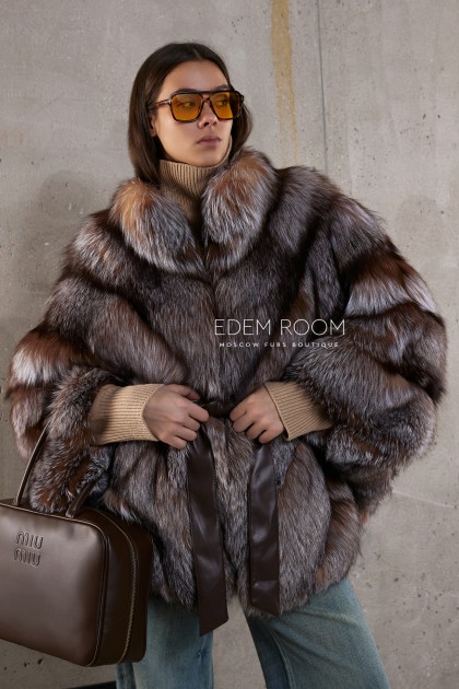 шуба из меха лисы