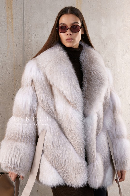 шуба - пончо из лисы