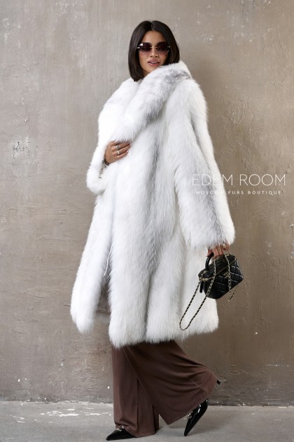 шуба из белой лисы