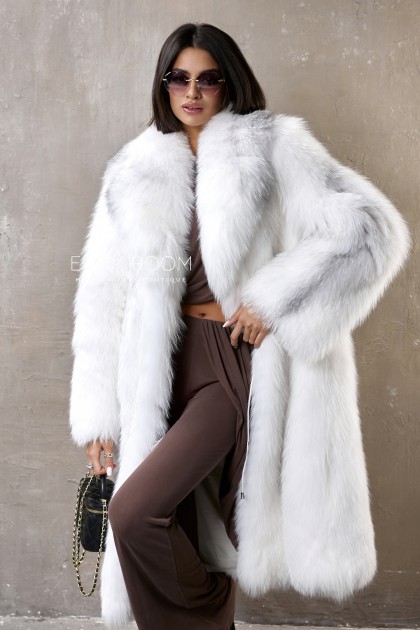 шуба из белой лисы