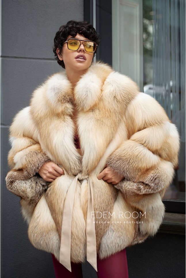 шуба - пончо из лисы