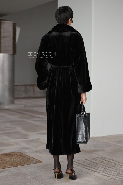 чёрная шуба из щипанной норки