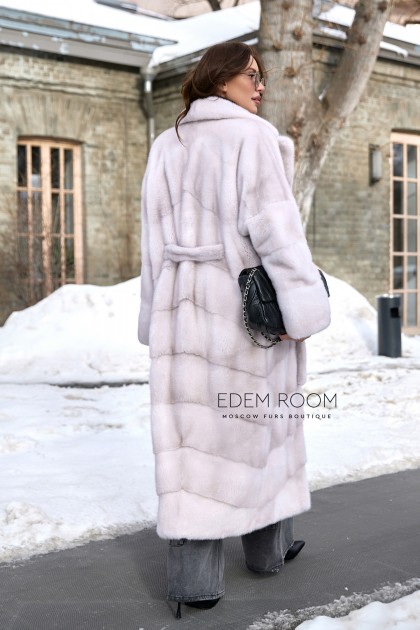 светлая шуба под пояс из норки светлая шуба под пояс из норки