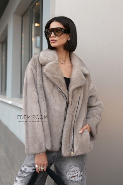 норковая куртка на молнии