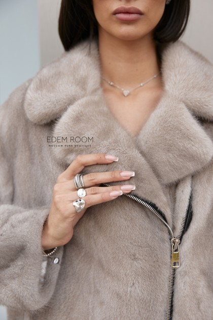 норковая куртка на молнии