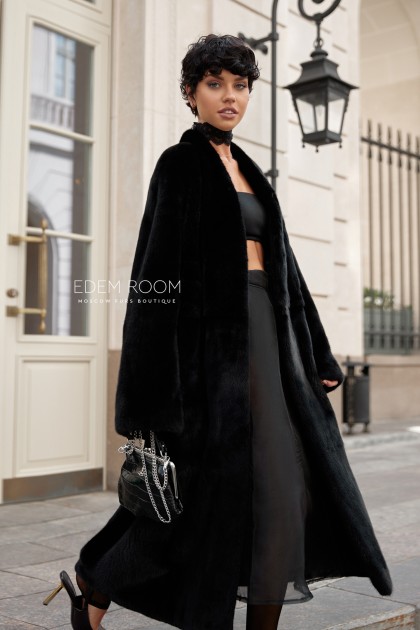 шуба из черной скандинавской норки