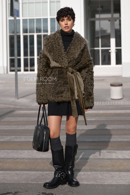 короткая шубка - дублёнка из итальянской тиграды