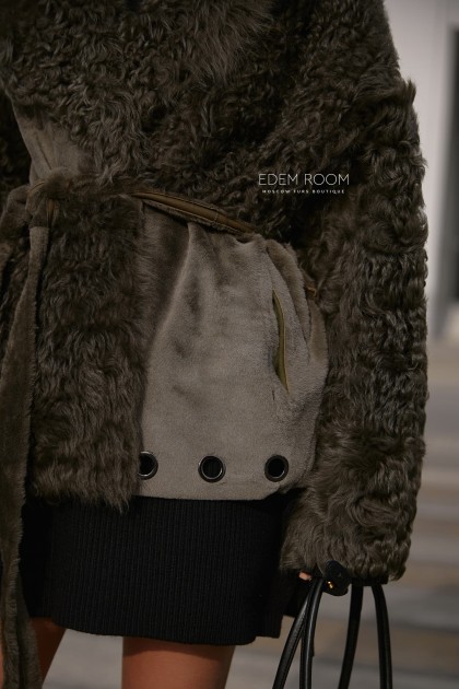 короткая шубка - дублёнка из итальянской тиграды