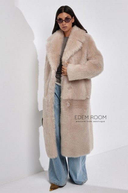 Итальянская шуба с аппликацией 