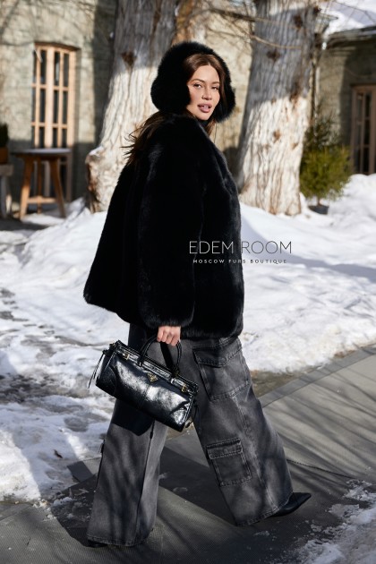 черная короткая шуба из песца