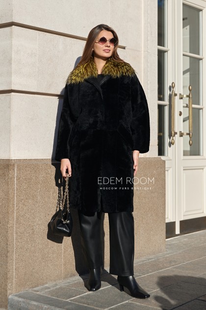 Облегченное двухстороннее пальто - дублёнка из меха cortos