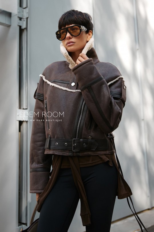 куртка - жилетка из меха кёрли