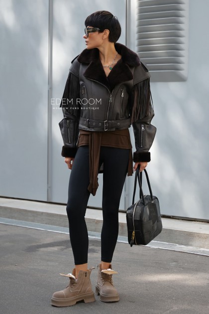 молодежная куртка - дублёнка с бахрамой