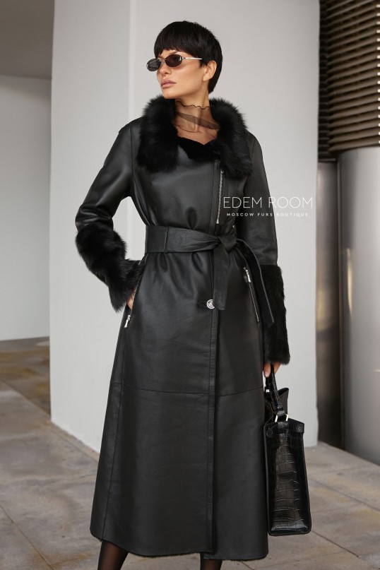 женская приталенная дублёнка